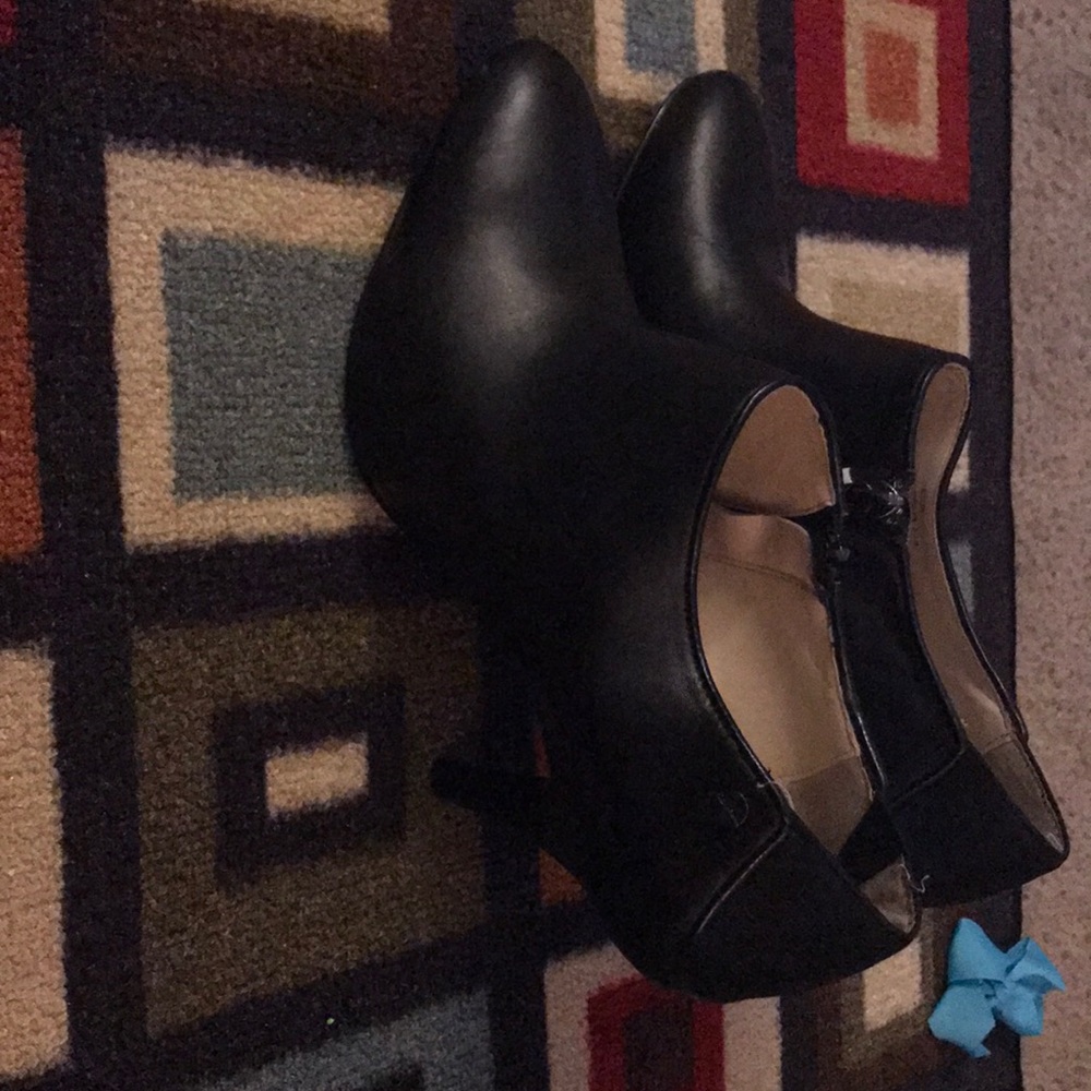 Calvin Klein Leather Booties - Picture 2 of 4